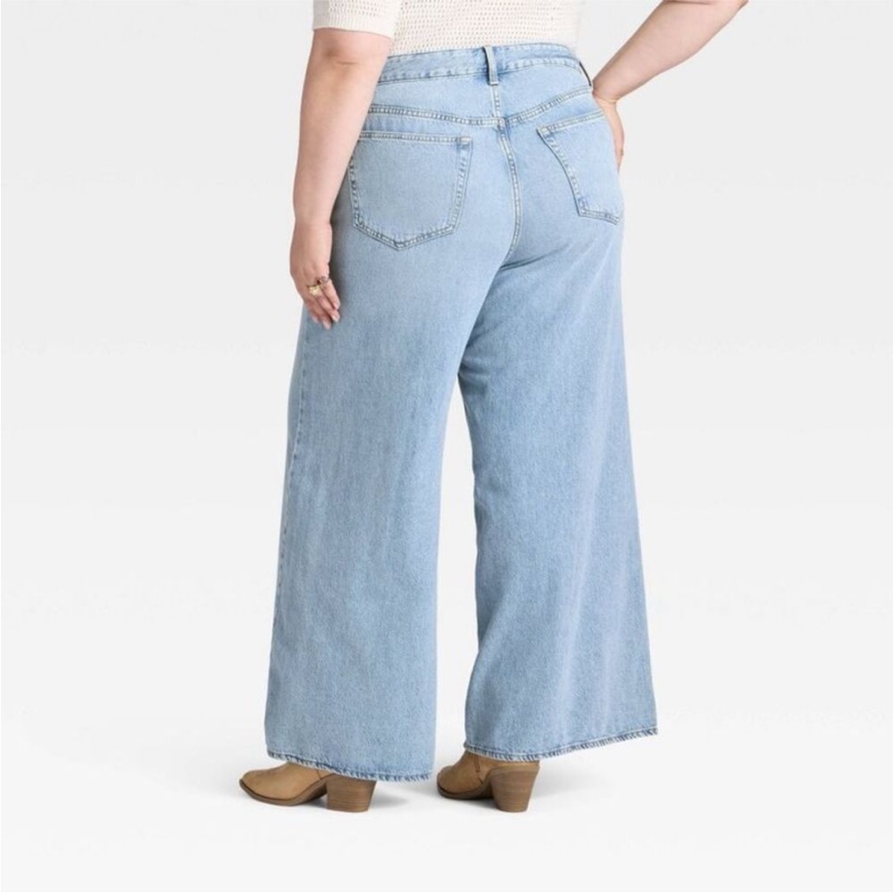 Universal Thread Highest-Rise Palazzo Wide Leg Jeans Light Wash SIZE 30 NWT - Picture 2 of 8